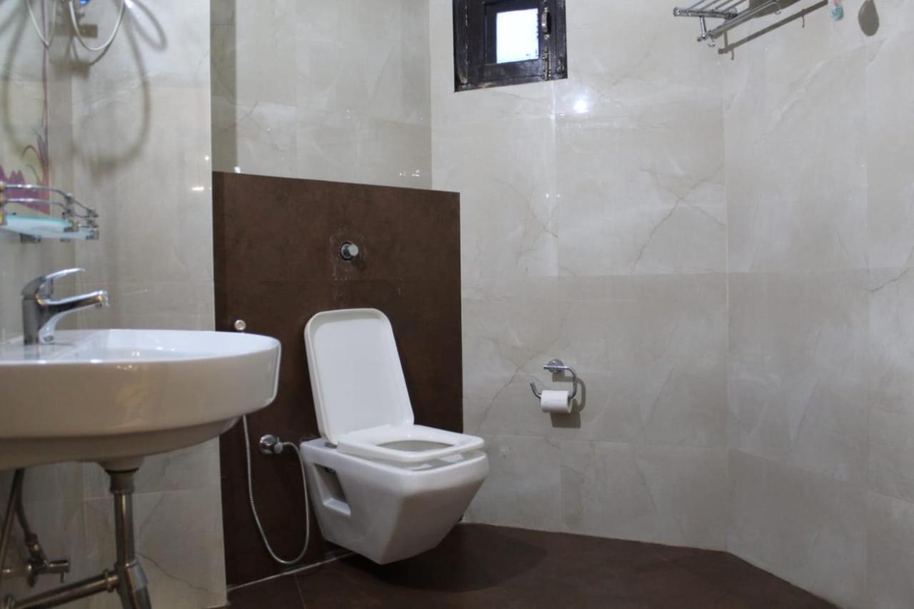Hotel Topaz Dalhousie Luaran gambar